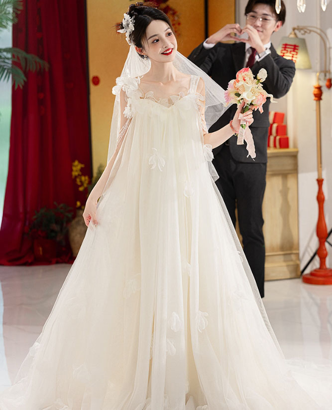 楽天市場】花びら ロング マキシ丈 ウェディングドレス 森ガール系