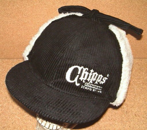 【CHIPPS COMPANY チップスカンパニー】 肉厚 100% コットン コーデュロイ生地 ＆ ボア素材 刺繍入り 2WAY イヤーフラップ 耳当て付き 防寒 フライトキャップ (ブラック) 黒 帽子 飛行帽 アビエーターキャップ アビエイターキャップ トルーパーキャップ パイロットキャップ
