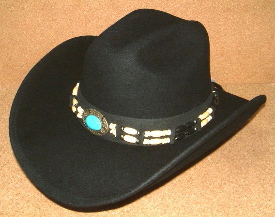 アメリカ入荷 【MONTECARLO HAT モンテカルロ ハット】 【BULLHIDE ブルハイド】 ウールフェルト生地 ターコイズ コンチョ & ボーンビーズ 装飾 ウェスタンハット カウボーイハット テンガロンハット ≪FORTUNE≫ (ブラック) 「Lサイズ：約58cm」 黒 帽子 メンズ バイカー｜JUNK HOUSE WEST
