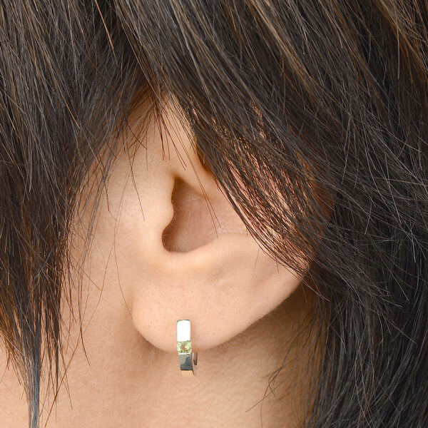 シルバーペアピアス Saints ペア カップル お揃い 誕生日プレゼント ギフト Sermus Es