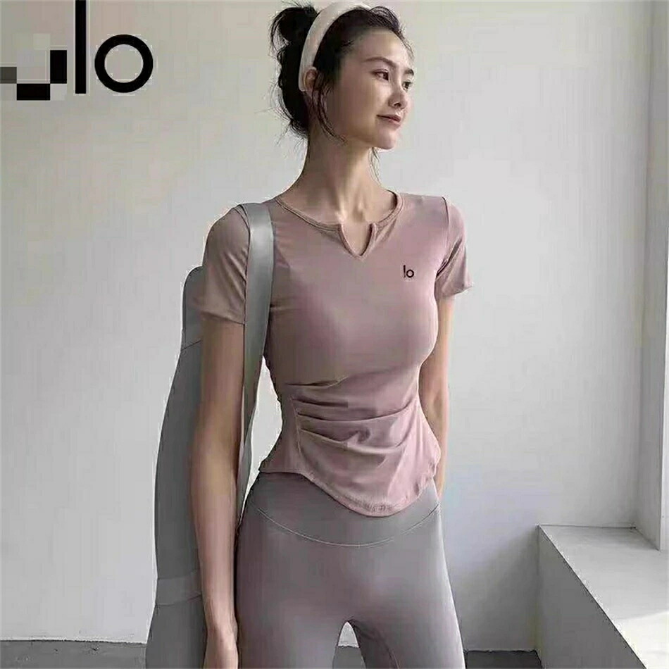 【 SALE10%OFF】★ ALO Yoga ★半袖 tプルオーバー レディース ティーシャツ レディース カットソー 成年者 透け押しとどめる役立つこと 半袖 綿織物 綿 無地 間借り人 背広 下着類 白 Uのど首 シームレス 分かりやすい 事務室 リクルート 制服 ユニフォーム