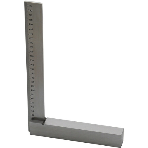 新潟精機　ＳＫ　目盛付台付スコヤ　ＪＩＳ２級相当　非焼入　３００ｍｍ　【品番：C-300】