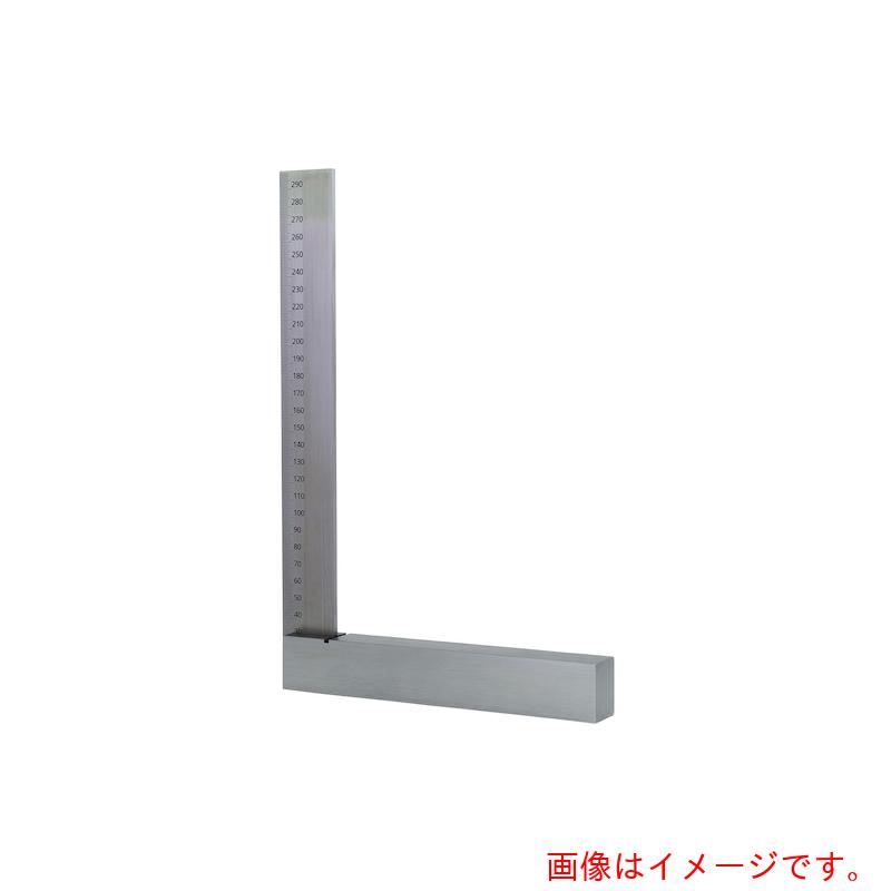 新潟精機 ＳＫ 目盛付台付スコヤ 非焼入 ４００粍 【品番：C-400】