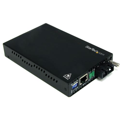 StarTech.com 光手段変換器／１０／１００ Ｍｂｐｓイーサネット相応う／シングル流行り物／ＳＣ／３０ｋｍ 【品番：ET90110SM302】