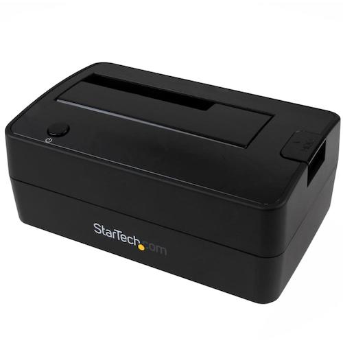 StarTech.com ＨＤＤ／ＳＳＤ照明ランプ／ＵＳＢ ３．１繋ぎ合わせる／１ベイ／２．５／３．５in／とっ始めローディング／固定ディスク ドック 【品番：SDOCKU313】