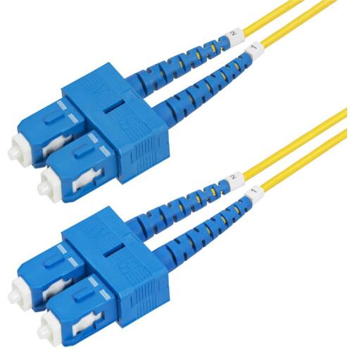 StarTech.com　光ファイバーケーブル／ＯＳ２シングルモード／３０ｍ／ＳＣ－ＳＣ／２芯／デュプレックス／ＬＳＺＨ／イエロー／オプティカル　【品番：SMDOS2SCSC30M】