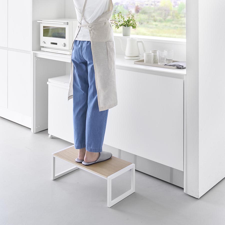 山崎実業 踏み台 タワー W60 ホワイト 4903208101257 【品番：010125】
