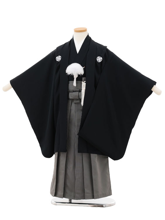 【レンタル】着物 七五三(5歳男袴)X657【正絹】黒紋付×黒細縞 5歳 袴 フルセット 男の子 お祝い着 正月 5才 男児 きものレンタル〔往復送料無料〕