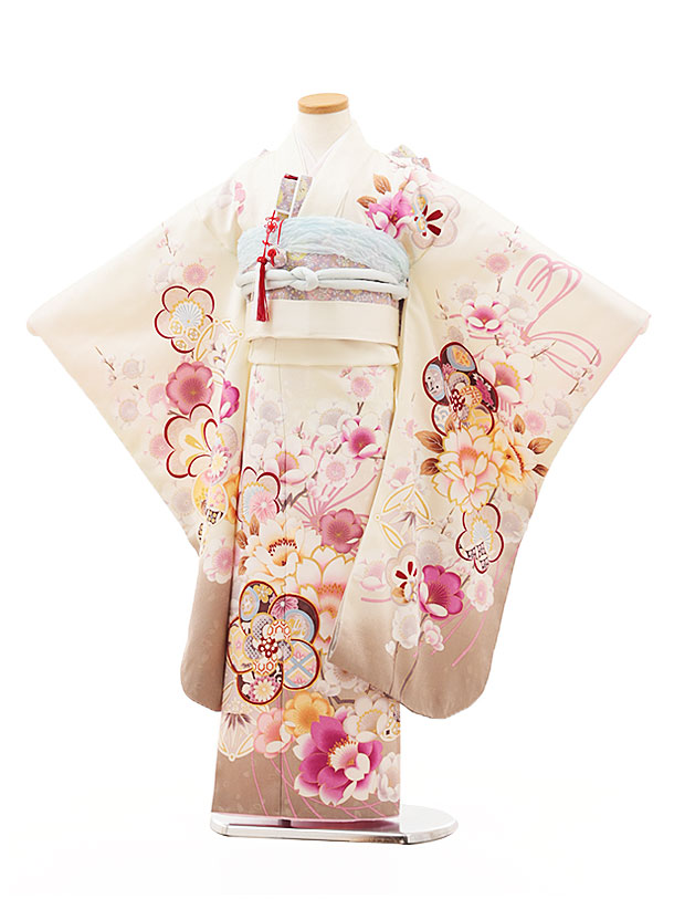 七五三 お召しもの 7歳 フルセット 賃借 御姉さん 挙げ句の果て帯 Y318 皮膚軟化剤地 裾ぼかし 梅花づくし 753 お子さん 儀式用着 正月 ブランド名 7才 七才 七歳 御嬢さん フルセット賃借 7歳お召しものフルセット きもの賃借 新品足袋差し上げ物 往復貨物輸送無料【賃借】