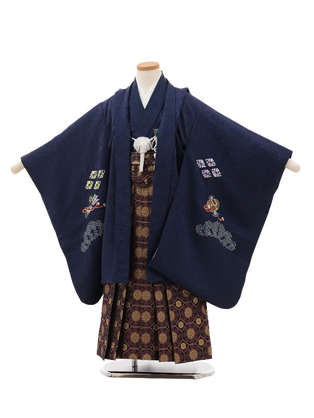 かんたん七五三レンタル(5歳男袴) X434【正絹】 紺地刺繍兜×紫金 着物 5歳 男の子 レンタル 袴セット 男児 753 フルセット 子ども きものレンタル 七五三レンタル 羽織  お正月 和装 お祝い ５才 ５歳 男の子 袴 新品足袋プレゼント 往復送料無料【レンタル】
