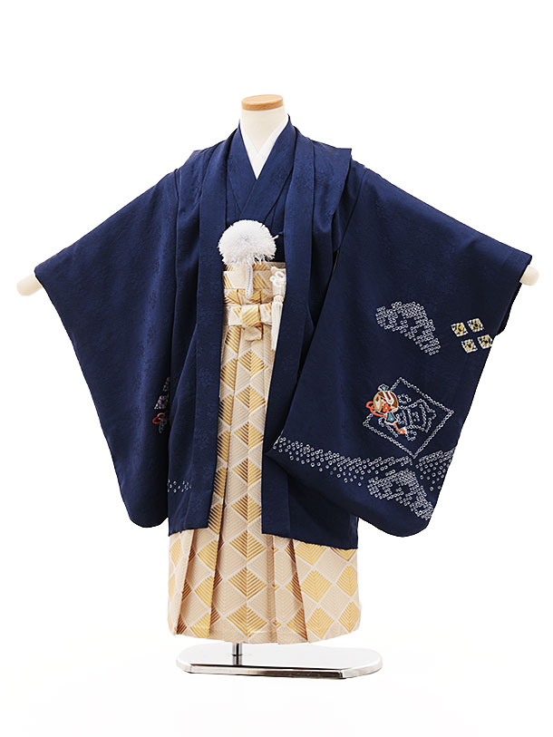 七五三 5歳 卒園 入学 着物 男の子 袴 フルセット 即日発送 楽天市場】かんたん七五三レンタル(5歳男袴) X432【正絹】 紺地刺繍兜