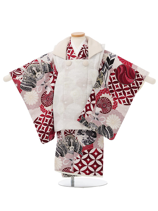【レンタル】着物 七五三(3歳被布)W610 JAPANSTYLE 菊&times;ピンクベージュ 矢羽板 3歳 被布 フルセット 男の子 お祝い着 正月 3才 男児 きものレンタル【往復送料無料】｜京都かしいしょう