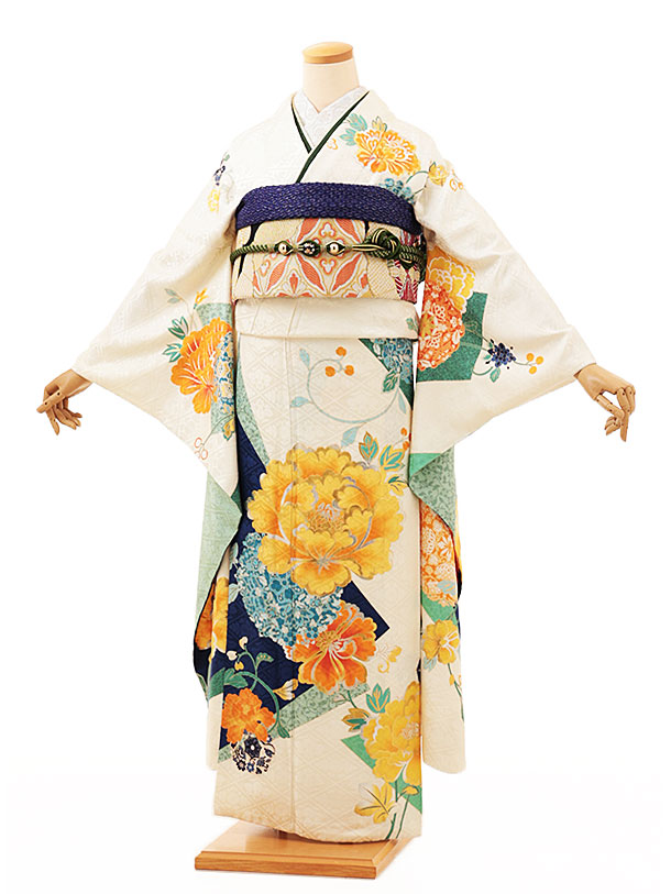【 振袖 レンタル】 振袖|振袖レンタル|振袖 1235　クリーム色　ことこい|☆新品足袋プレゼント☆|振袖レンタル| 振袖|レンタル 振袖|正絹|振袖 セット|振袖フルセット| レンタル|rental|貸衣装|｜京都かしいしょう