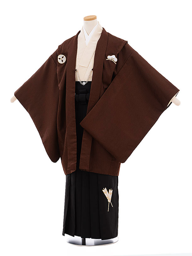 【レンタル】〔小学生　卒業式　袴〕〔卒業式袴セット 小学生〕9433 小町Kids 茶色紋付&times;黒袴/男の子/小学生/袴/セット(☆新品足袋プレゼント☆)小学生 卒業式 袴 レンタル 男の子｜小学校 卒業式 着物〔往復送料無料〕fy16REN07｜京都かしいしょう