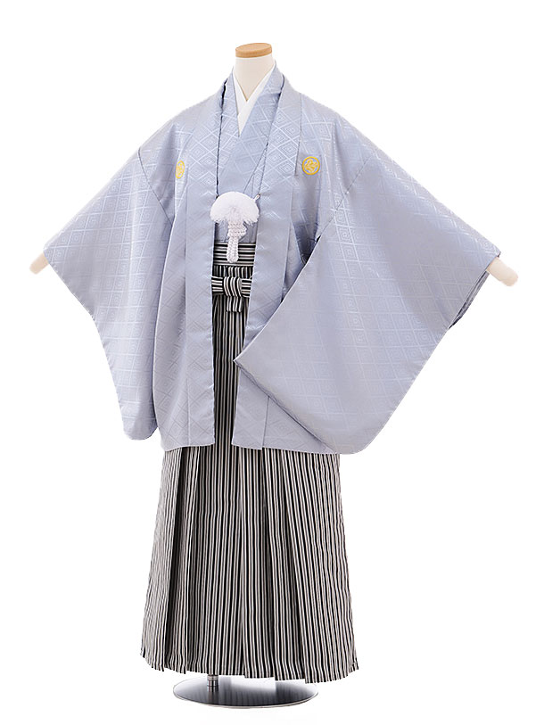 卒業式袴セット 小学生 ジュニア袴 卒業式袴レンタル 男の子 かんたん着付 小学校 卒業式 男の子 袴 Z234 ｸﾞﾚｰ地紋付&times;白黒縞袴 袴レンタル 卒業式 卒業袴 男児 12歳 12才 新品足袋プレゼント 往復送料無料【レンタル】｜京都かしいしょう