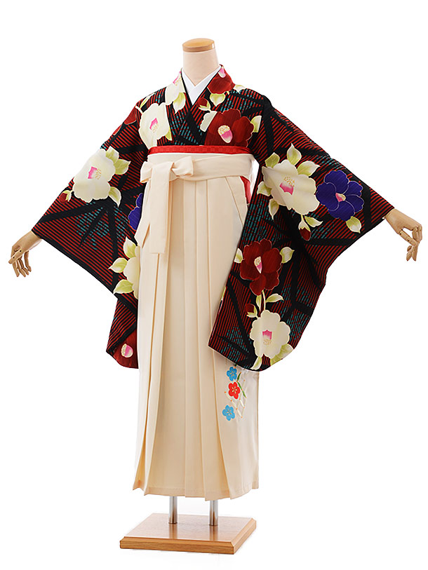 卒業式 袴 レンタル 女 女性 レンタル 卒業袴レンタル h553 JAPAN STYLE 黒赤 ストライプ 椿×白袴 卒業式袴セット 着物 レンタル 二尺袖 着物 袴 フルセット 女性 大人 大学生 専門学生 卒業式 謝恩会 新品足袋プレゼント 往復送料無料【レンタル】