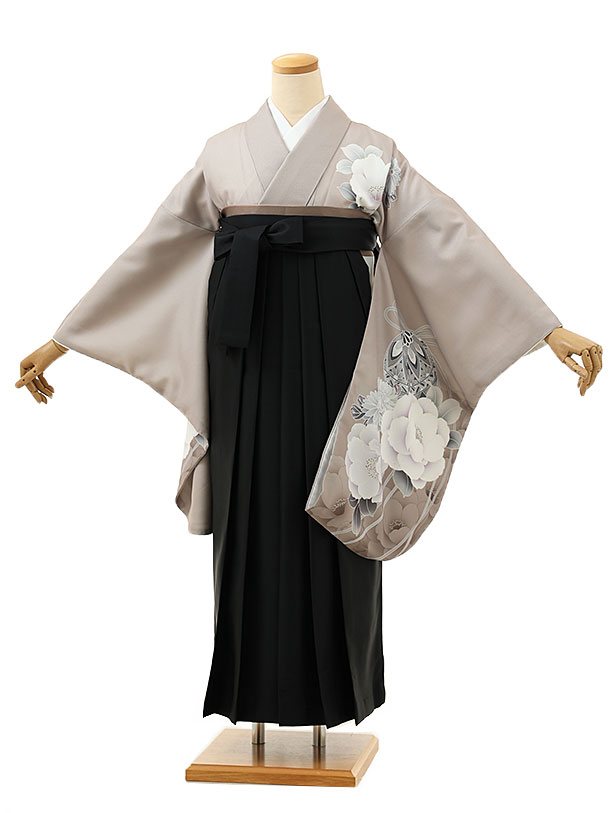 卒業式 袴 レンタル 女 女性 レンタル 卒業袴レンタル h1532グレージュ鞠牡丹x黒 着物 レンタル 二尺袖 着物 袴 フルセット 女性 大人 大学生 専門学生 卒業式 謝恩会 新品足袋プレゼント 往復送料無料【レンタル】