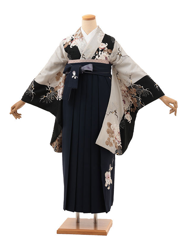 卒業式 袴 レンタル 女 女性 レンタル 卒業袴レンタル h1782　そしてゆめ 昼夜菊松(黒)×椿刺繍(紺) ブランド 着物 レンタル 二尺袖 着物 袴 フルセット 女性 大人 大学生 専門学生 卒業式 謝恩会 新品足袋プレゼント 往復送料無料【レンタル】