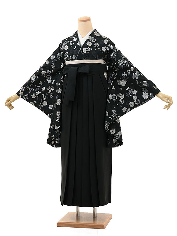 卒業式 袴 レンタル 女 女性 レンタル 卒業袴レンタル h1939 黒花小紋×黒 着物 レンタル 二尺袖 着物 袴 フルセット 女性 大人 大学生 専門学生 卒業式 謝恩会 新品足袋プレゼント 往復送料無料【レンタル】