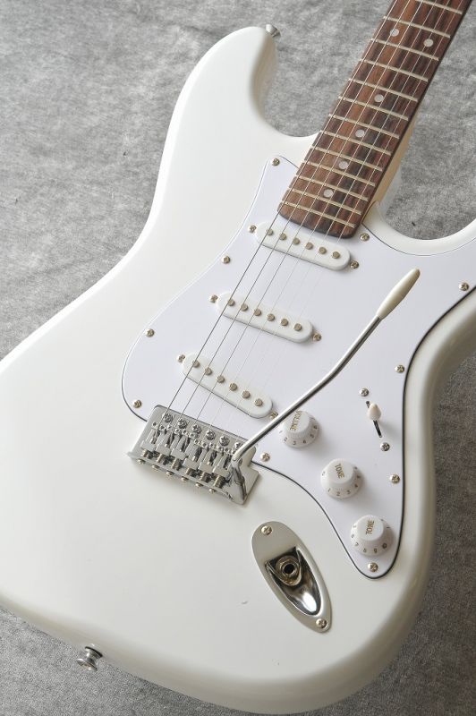 Legend ホワイト エレキギター ストラトタイプ LEGEND LST-Z WH エレキギター初心者14点セット 【THR5アンプ