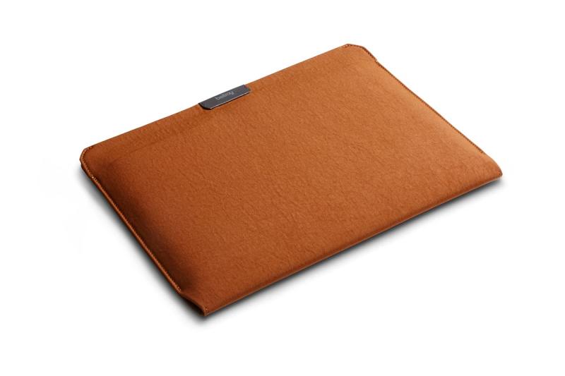 Bellroy Laptop Sleeve（14インチのMacbook Pro、耐水性のあるリサイクル素材、マグネット式開閉）