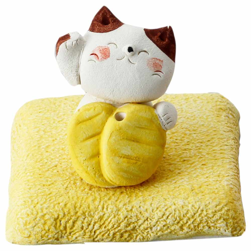 招き猫　右手上げ立ち招き猫陶器製大小　山崎清孝作品　新品長期保存品 招き猫 右手上げ立ち招き猫陶器製大小 山崎清孝作品 新品長期