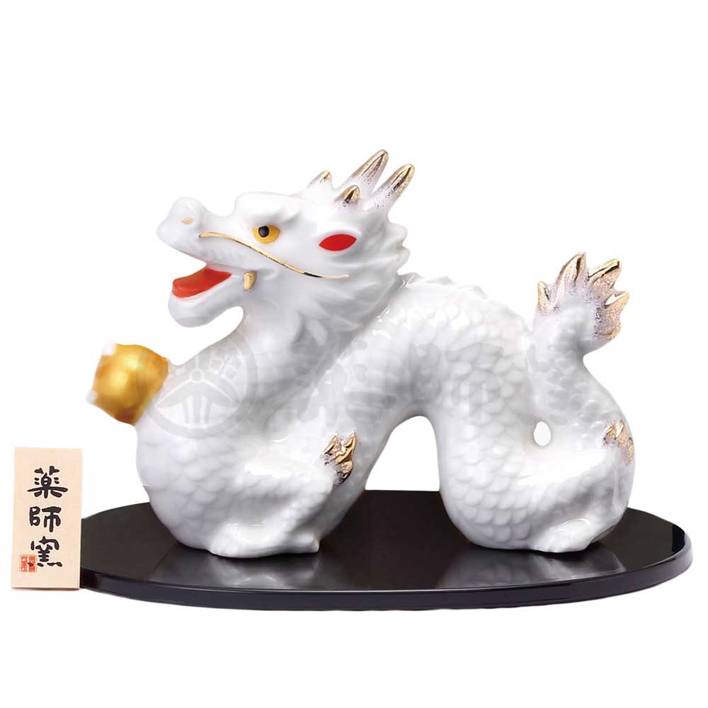 楽天市場】陶器 龍 ドラゴン 置物/ 錦彩龍(宝づくし) /開店祝い 開運