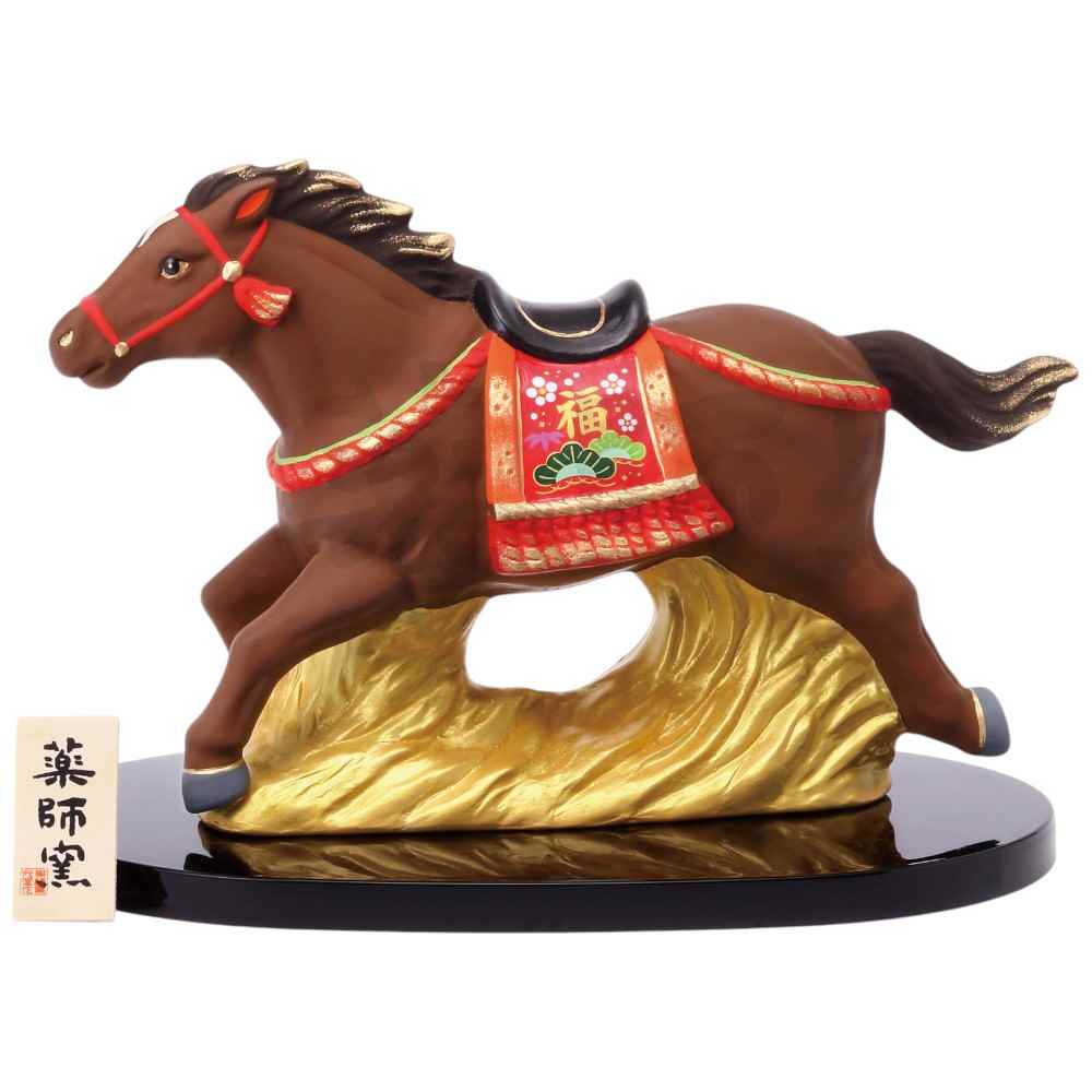 和田碧玉 馬 干支 午 楽天市場】干支 午 置物 馬 うま 2026年/ 染錦招福午(天翔