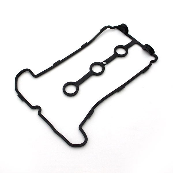 JA22 ジムニー タペットカバー 洗浄済 カケ有 JA22 ジムニー タペットカバー 洗浄済 カケ有 JA22 ジムニー