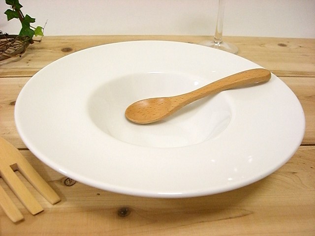 楽天市場】洋食器 平型 26cm リム スープ皿 中皿 白い食器 日本製 美濃 