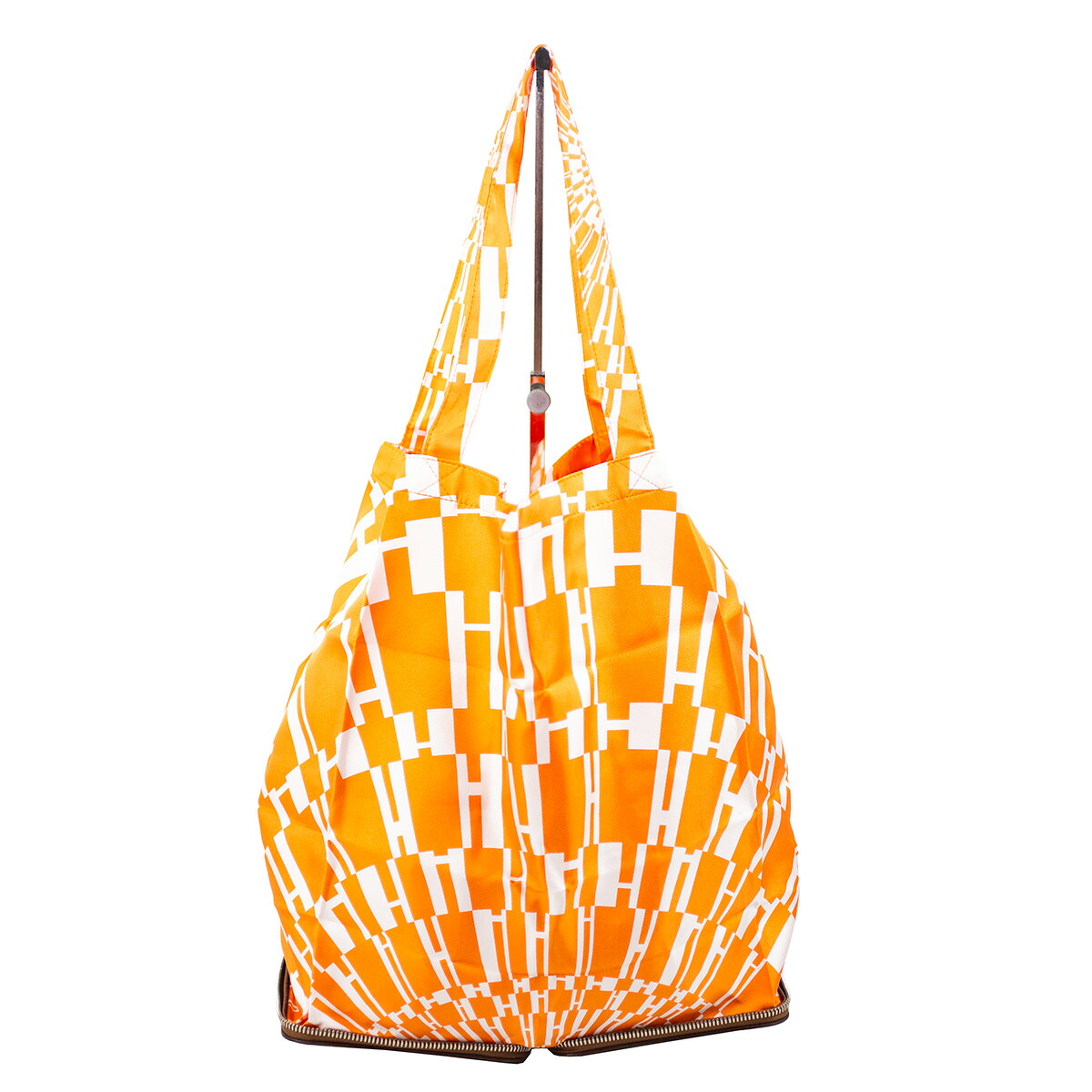 【HERMES】エルメス シルキーポップ エコ御徒面子 御徒面子 折りたたみ ネゴンダ 絹地 赤銅色 オレンジ色 しろがね色金具 【中古】 USED-A 【9304】 一六銀行かんてい局仙台卸町店 店