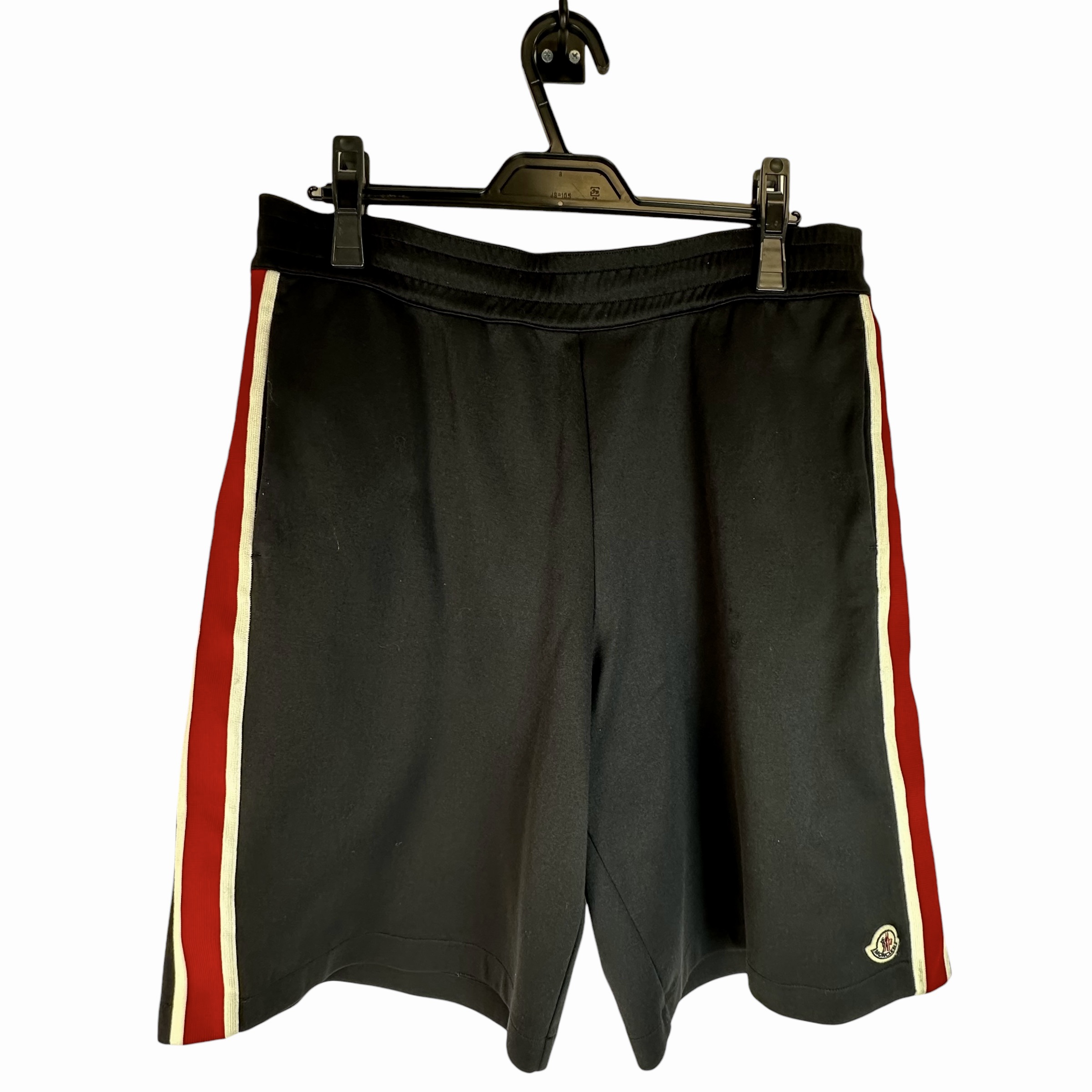 【MONCLER】モンクレール PANTALONE　Mサイズ　ショートパンツ ワークショーツ メンズ 短パン ハーフパンツ サイズM　ブラック　黒　【中古品】 USED-B 【9304】 質屋かんてい局仙台卸町 店