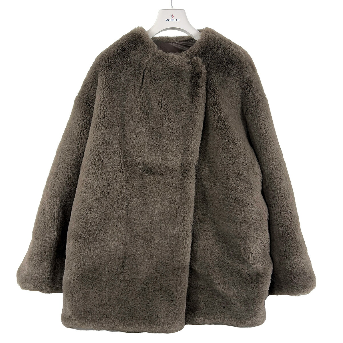 【MONCLER】 モンク線路 × HYKE 山歩き 共同研究 LEMA GIUBBOTTO G209K1A00006 M1195 リヴァーシブル フェイクファー 落ちこむ上衣 グレージュ系 レディース 大きさ2 【中古】 USED-A 【9304】 一六銀行かんてい局仙台卸町店 店