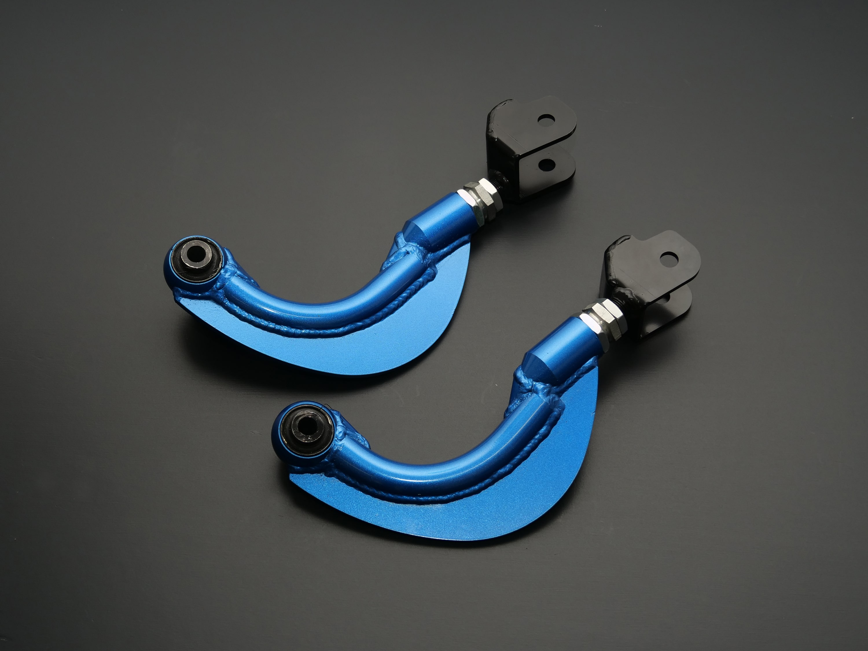 CUSCO 【クスコ】 調整式 リヤアッパーアームGRヤリス GXPA16 G16E-GTS 2020.09~ (MC/後モデル対応) GRカローラ GZEA14H ※年式:2025年3月~未確認|K-ワークス 店