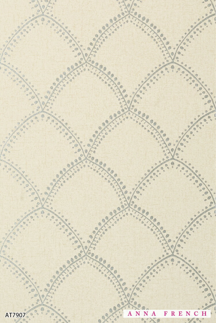 イギリス製 壁紙 のりなし お洒落 タイル柄 Anna うろこ模様 クロス エレガント シック 輸入壁紙 Diy リフォーム 背景 背景紙 撮影 店舗 装飾 インテリア 内装 に 素敵に模様替え インポート壁紙 送料無料 輸入壁紙 タイル柄 イギリス製 クロス のりなし 不織布