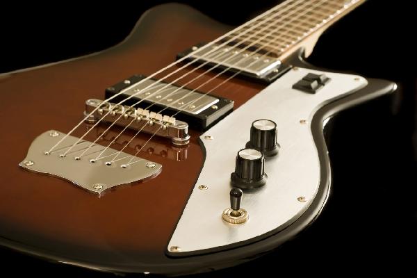 楽天市場 音楽 ミュージック 楽器の壁紙 輸入 カスタム壁紙 Photowall Electric Guitar E 貼ってはがせるフリース壁紙 不織布 海外取り寄せのため1カ月程度でお届け 代引き不可 壁紙屋本舗 カベガミヤホンポ