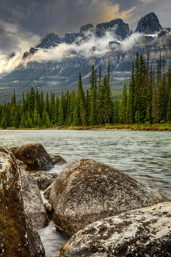 楽天市場 風景 景色 山の壁紙 輸入 カスタム壁紙 Photowall Spring River Under Mountain Range E 貼ってはがせるフリース壁紙 不織布 海外取り寄せのため1カ月程度でお届け 代引き 後払い不可 壁紙屋本舗 カベガミヤホンポ