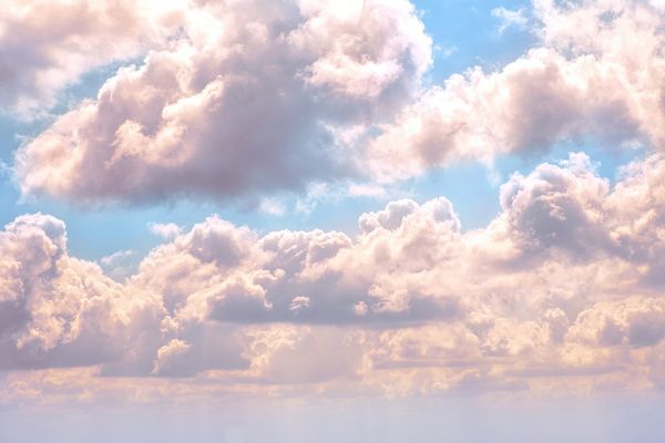 楽天市場 空 雲の壁紙 輸入 カスタム壁紙 Photowall Clouds 貼ってはがせるフリース壁紙 不織布 海外取り寄せのため1カ月程度でお届け 代引き不可 壁紙屋本舗 カベガミヤホンポ