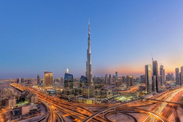 楽天市場 ブルジュ ハリファ ドバイ 高層ビルの壁紙 輸入 カスタム壁紙 Photowall Amazing Burj Khalifah 貼ってはがせるフリース壁紙 不織布 海外取り寄せのため1カ月程度でお届け 代引き 後払い不可 壁紙屋本舗 カベガミヤホンポ