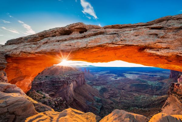 楽天市場 メサ アーチ 朝日 自然 岩の壁紙 輸入 カスタム壁紙 Photowall Sunrise At Mesa Arch 貼ってはがせるフリース壁紙 不織布 海外取り寄せのため1カ月程度でお届け 代引き不可 壁紙屋本舗 カベガミヤホンポ