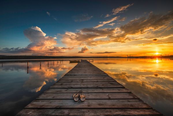 楽天市場 空 夕焼け 桟橋 海 雲 自然の壁紙 輸入 カスタム壁紙 Photowall Small Dock And Lake 1 貼ってはがせるフリース壁紙 不織布 海外取り寄せのため1カ月程度でお届け 代引き 後払い不可 壁紙屋本舗 カベガミヤホンポ