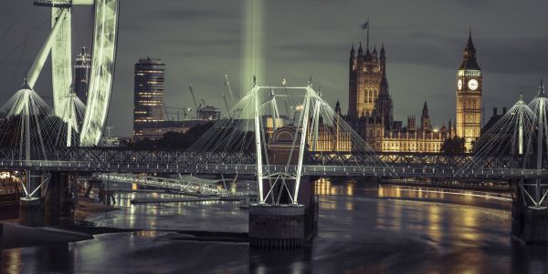 楽天市場 ロンドン ビッグベン 橋 川 夜景の壁紙 輸入 カスタム壁紙 Photowall London 貼ってはがせるフリース壁紙 不織布 海外取り寄せのため1カ月程度でお届け 代引き不可 壁紙屋本舗 カベガミヤホンポ