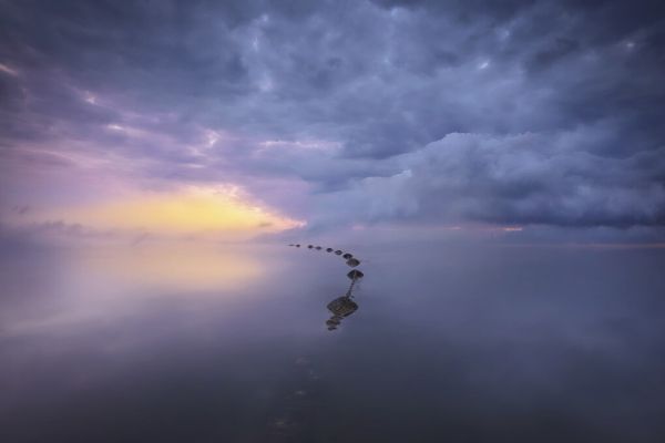 楽天市場 海 朝日 日の出 空 雲の壁紙 輸入 カスタム壁紙 Photowall Colorful Sunrise 貼ってはがせるフリース壁紙 不織布 海外取り寄せのため1カ月程度でお届け 代引き 後払い不可 壁紙屋本舗 カベガミヤホンポ