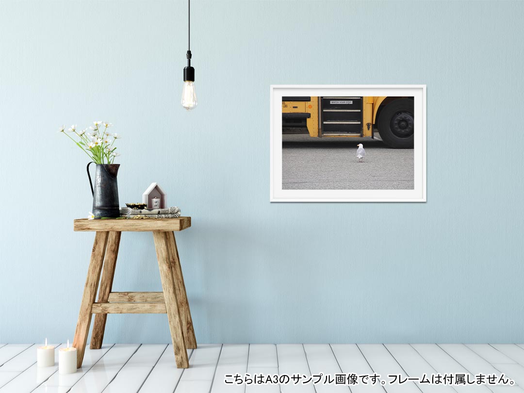 ポステッカー ポスター ウォールステッカー シール式ステッカー 飾り 1030mm×1456mm B0 写真 フォト 壁 インテリア おしゃれ 剥がせる wall sticker poster 025847 カモメ 学校 バス