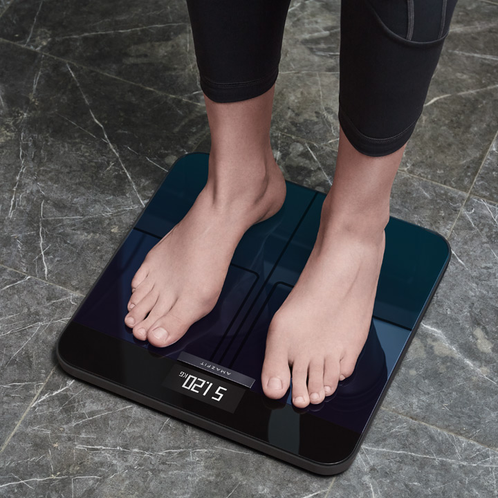 ポイント10倍 取説 印刷サービス スマート体組成計 スマホと連動する体重計 アマズフィット Amazfit Smart Scale オーロラグラデーション ヘルスメーター 体脂肪率 筋肉量 体水分率 骨量 内臓脂肪レベル 基礎代謝率 国内正規品 Schwimmbad Delphine De
