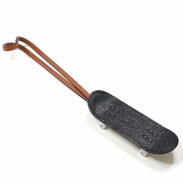 エルメス finger skate dessin チャーム noir/multicolore/noir エルメス finger skate dessin チャーム noir/multicolore/noir