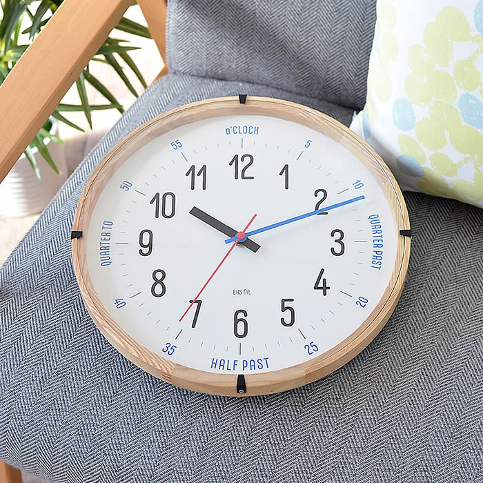 掛け時計 バウハウス ウォールクロック BAUHAUS Fonts Wall Clock CarlMarx カール・マルクス 壁掛け 時計 木製 音がしない おしゃれ スイープムーブメント キッズ 子供 知育 シンプル 北欧 ギフト 新築祝い 引越祝い