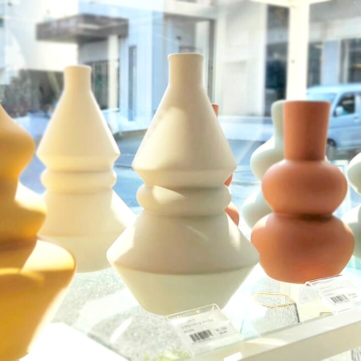 【10%OFF!】フラワーベース ベージュ 花瓶 おしゃれ マットカラー ナチュラル フラワーベース ベージュ 北欧 ック モダン シンプル インテリア雑貨 インテリア おしゃれ 生活雑貨 雑貨 おしゃれ オシャレ zakka