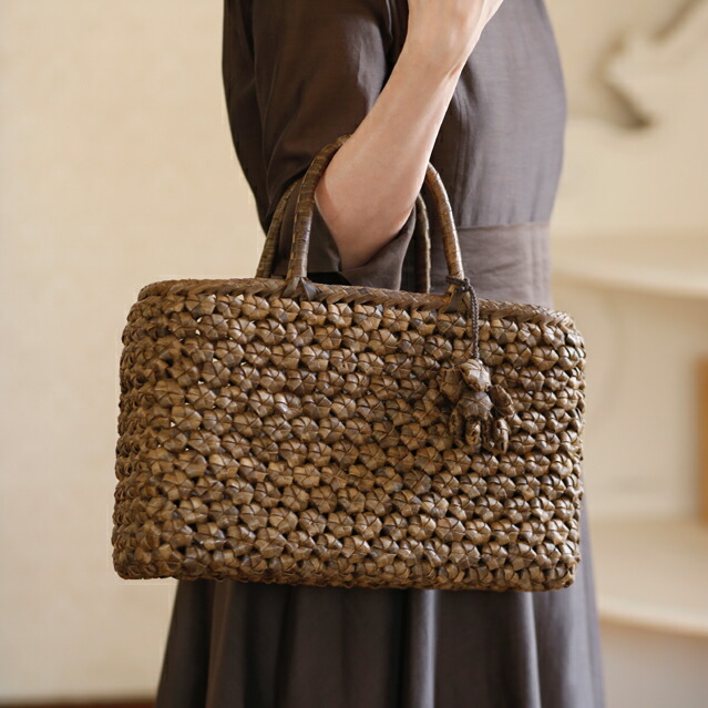 最低価格の 国産くるみかごバッグ 花編み かごバッグ Alrc Asia 最低価格の 国産くるみかごバッグ 花編み かごバッグ Alrc Asia