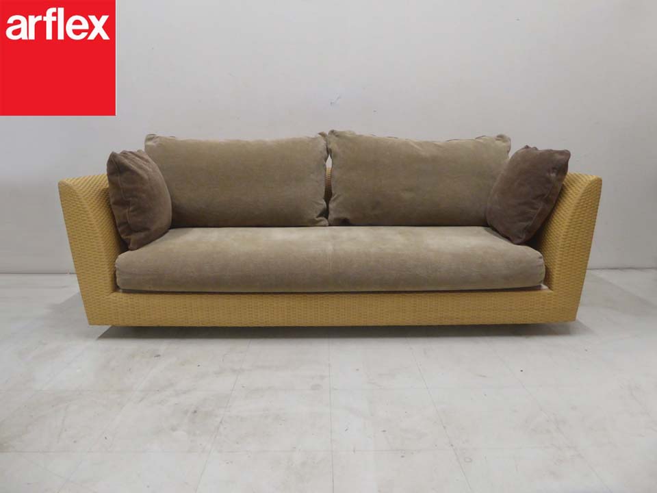 ゴッツ　arflex トリプルソファ 3人掛けソファ IMG_7722.jpg?v=1712455518&